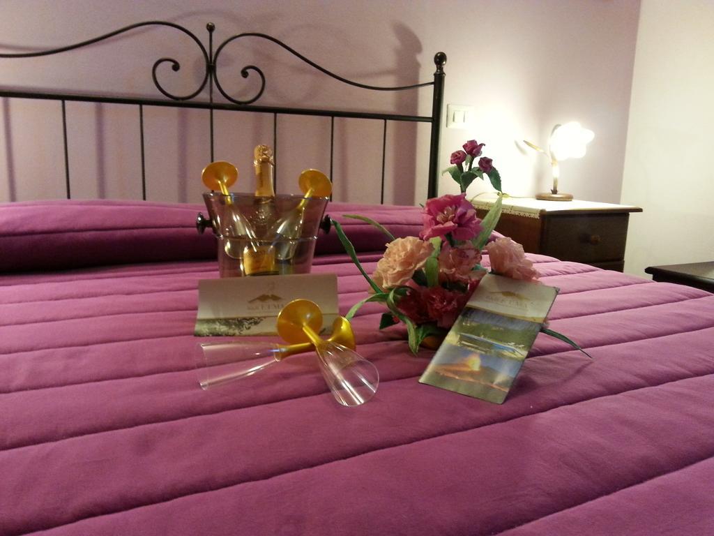 Etma Bed and Breakfast SantʼAlfio Eksteriør billede